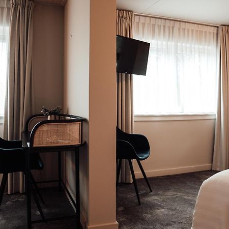 Hotel Bij Jacob Енсхеде Екстериор снимка