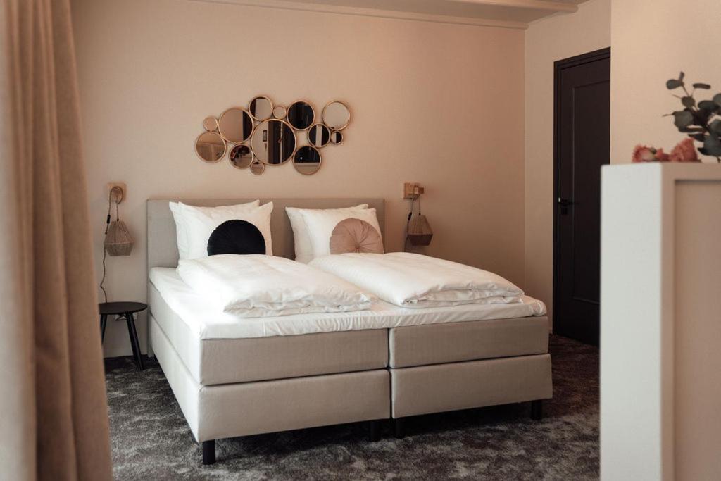 Hotel Bij Jacob Енсхеде Екстериор снимка