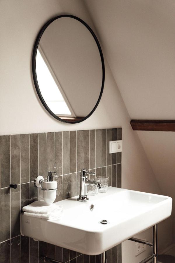 Hotel Bij Jacob Енсхеде Екстериор снимка