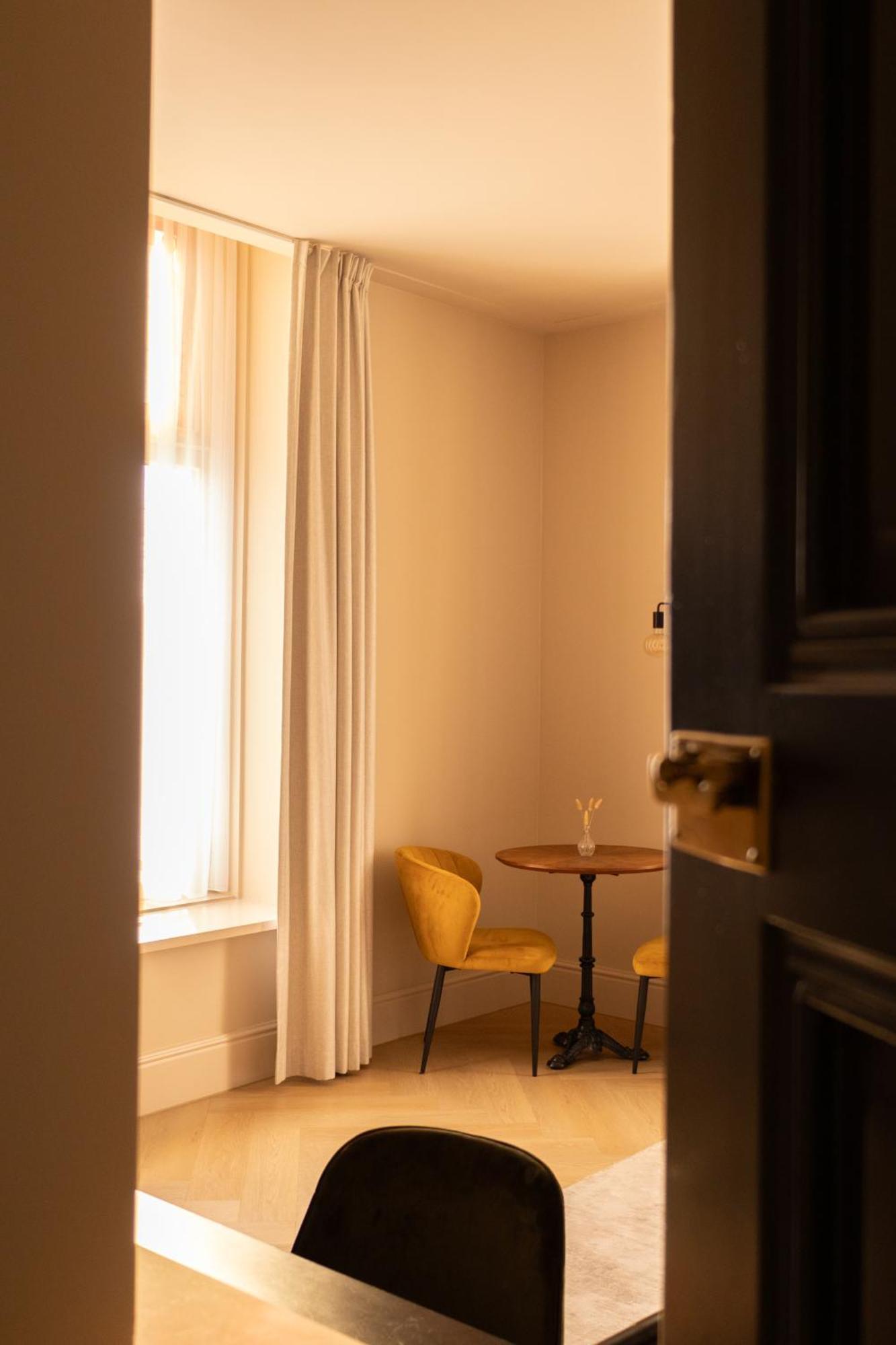 Hotel Bij Jacob Енсхеде Екстериор снимка